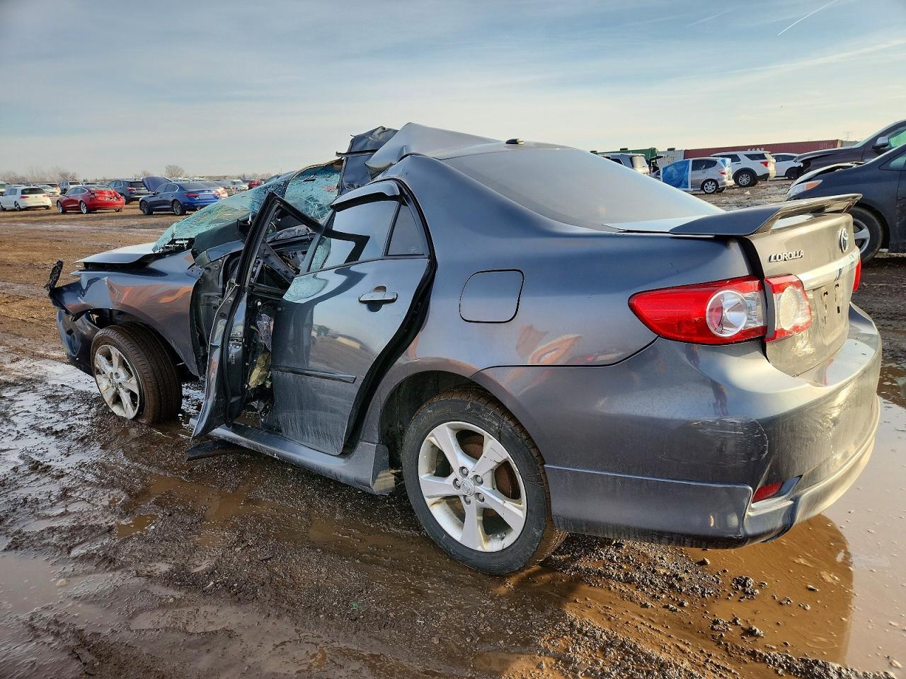 2011 TOYOTA COROLLA