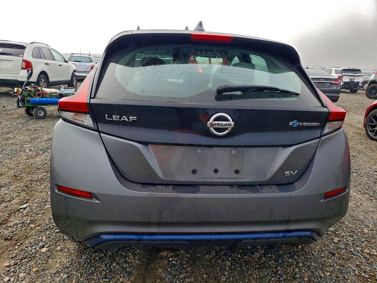 2021 NISSAN LEAF