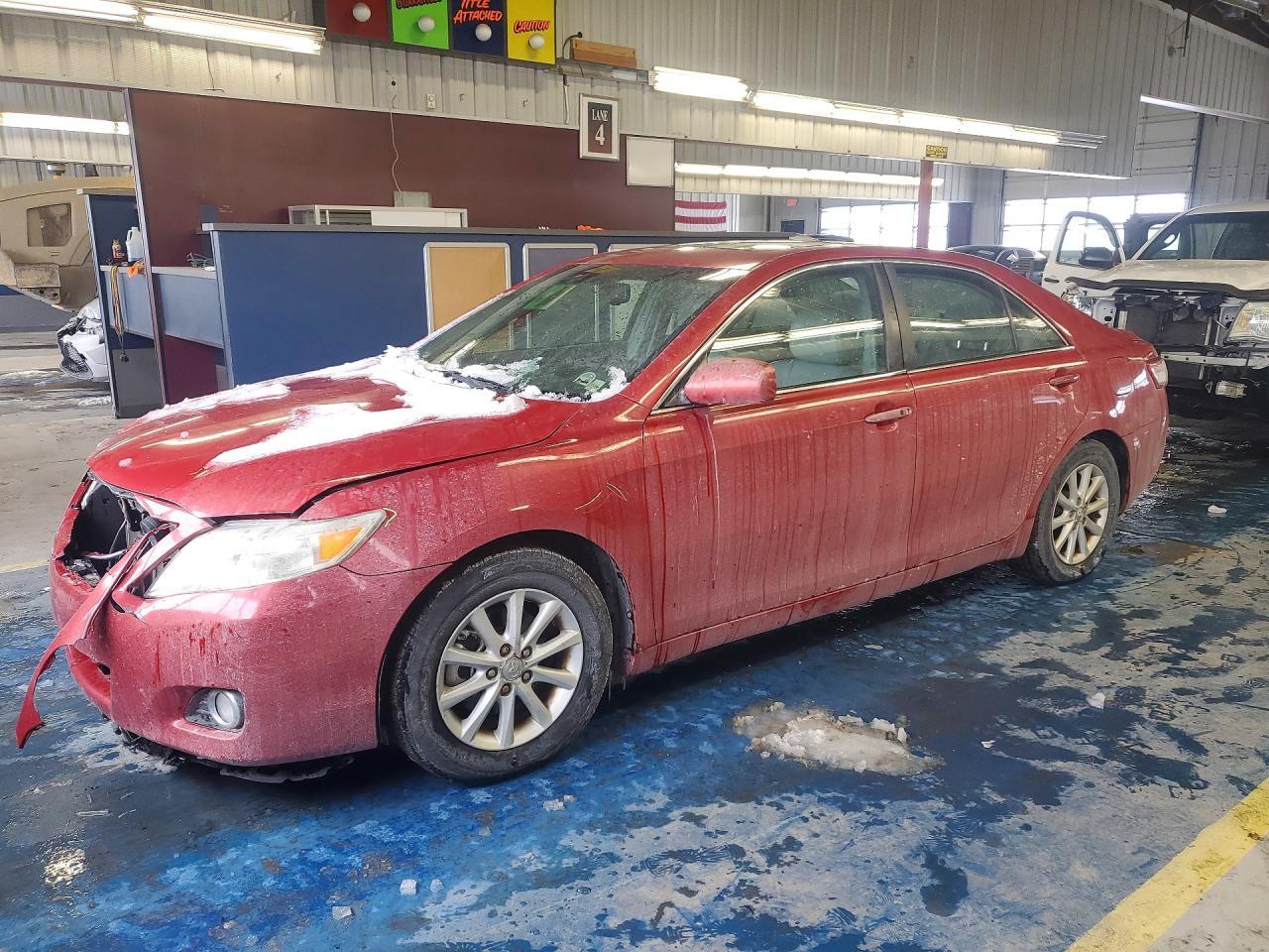2010 TOYOTA CAMRY