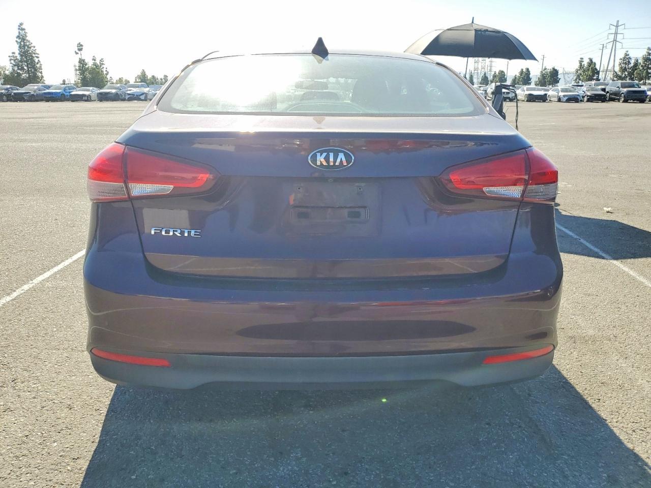 2018 KIA FORTE