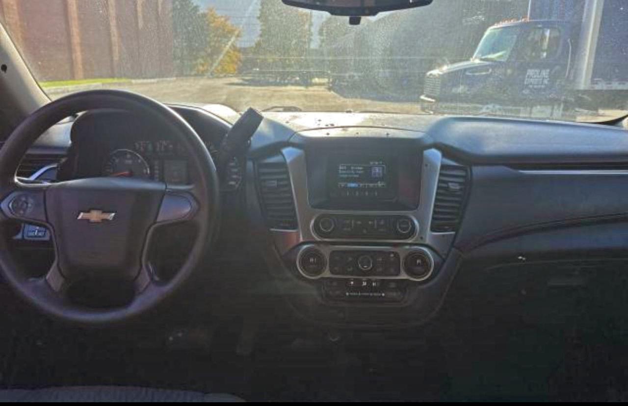 2016 CHEVROLET Suburban