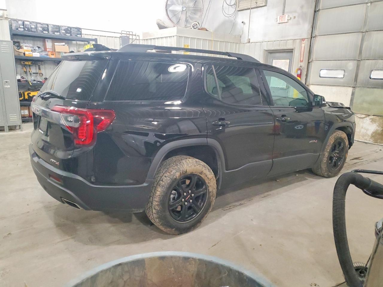2023 GMC ACADIA