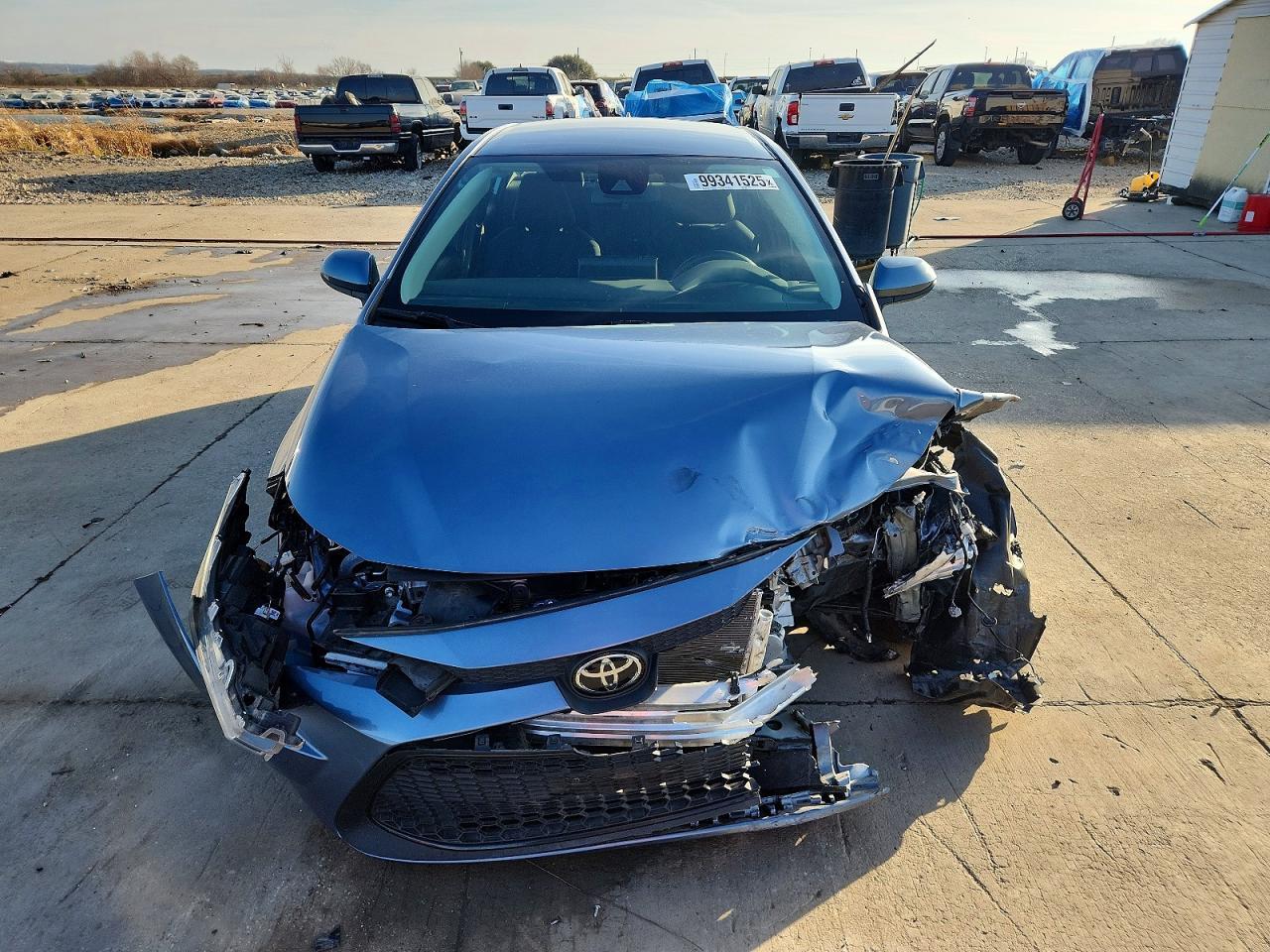 2022 TOYOTA COROLLA