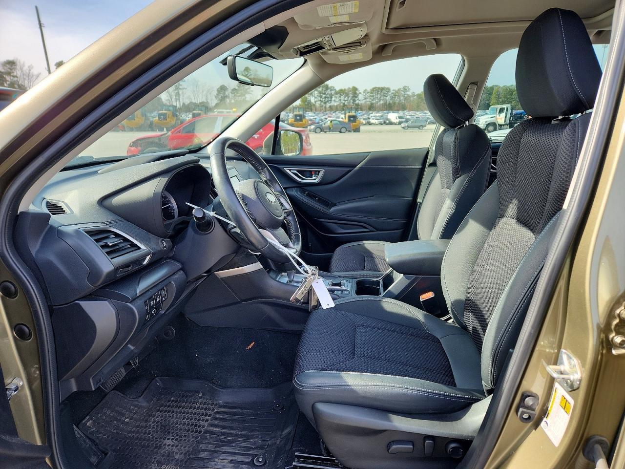 2022 SUBARU FORESTER