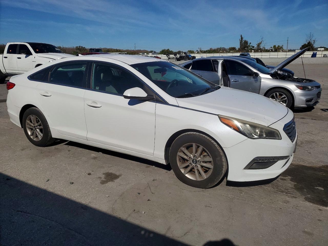 2015 HYUNDAI SONATA