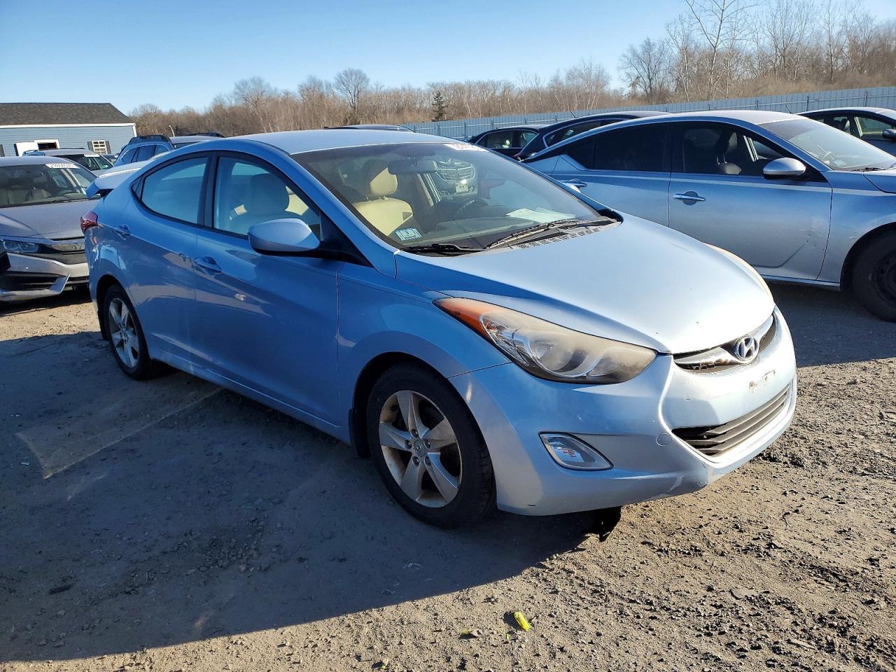 2012 HYUNDAI ELANTRA