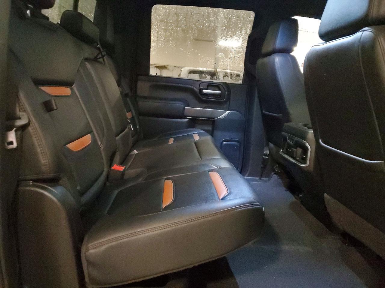 2020 GMC Sierra