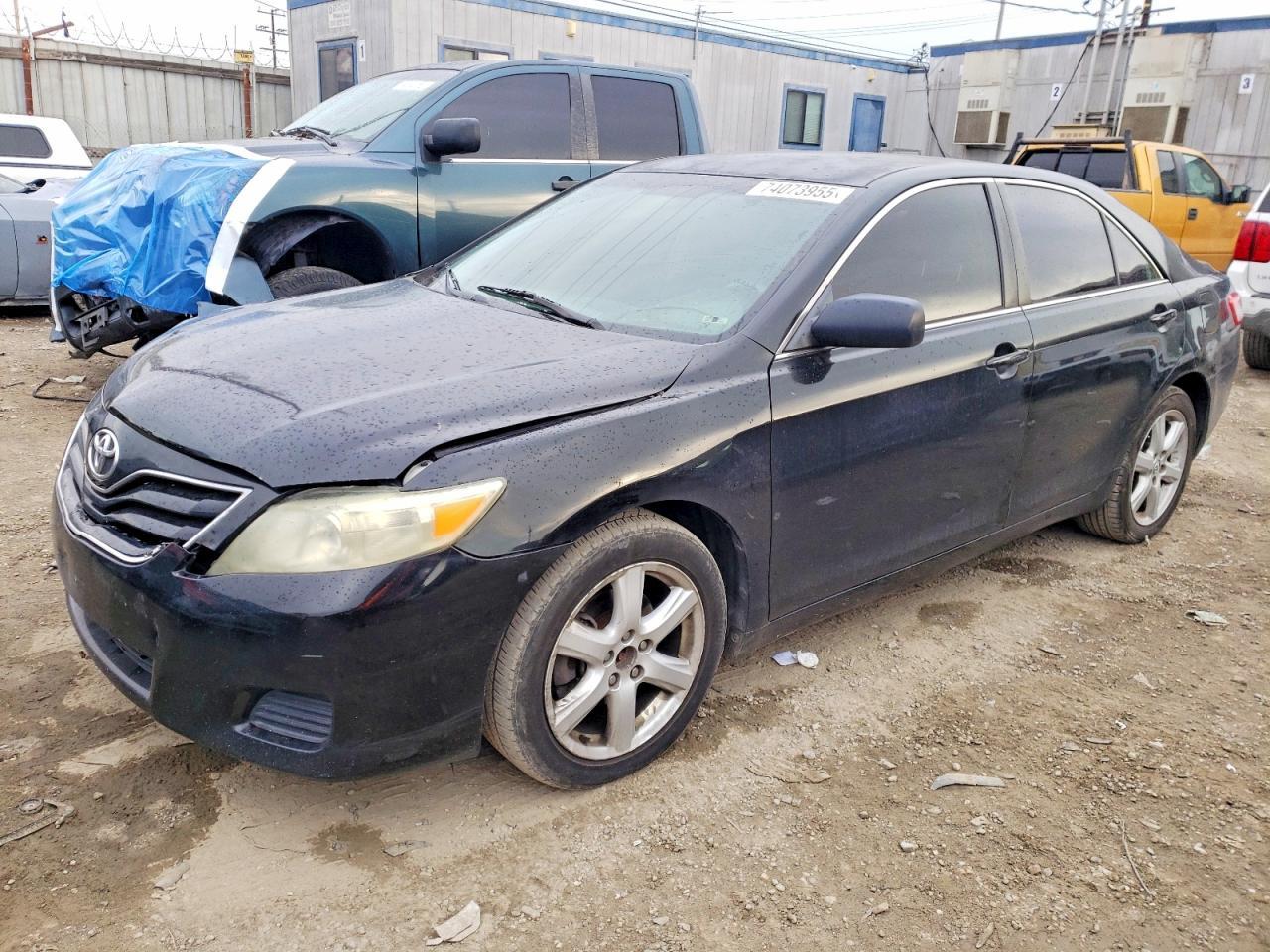 2010 TOYOTA CAMRY