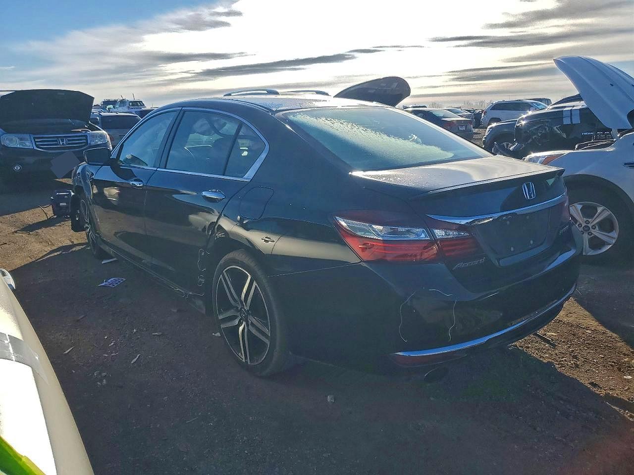 2016 HONDA ACCORD