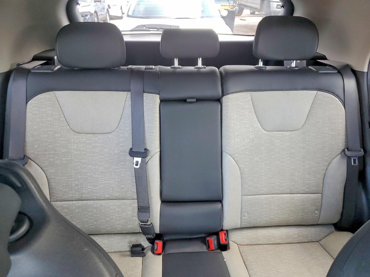 2023 KIA Niro