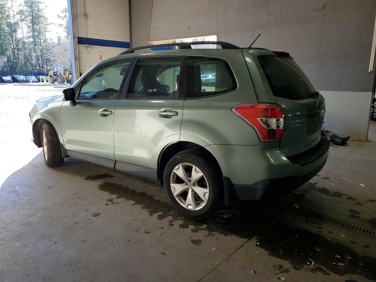 2015 SUBARU FORESTER