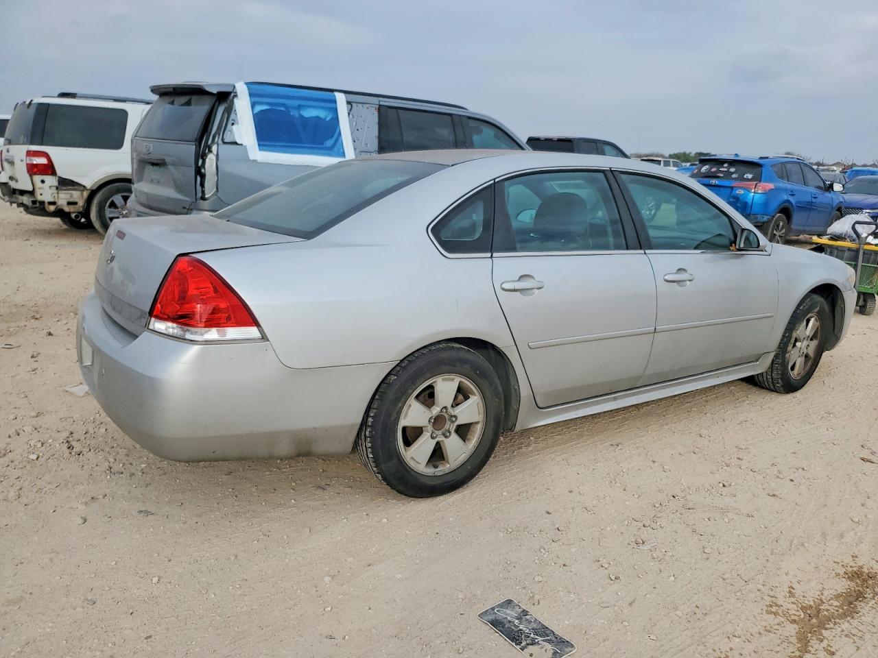 2011 CHEVROLET IMPALA