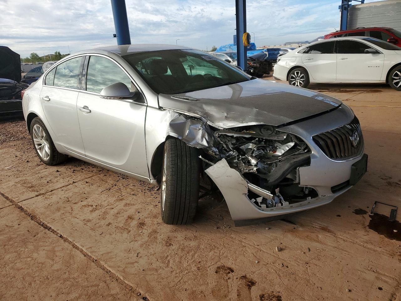 2016 BUICK Regal