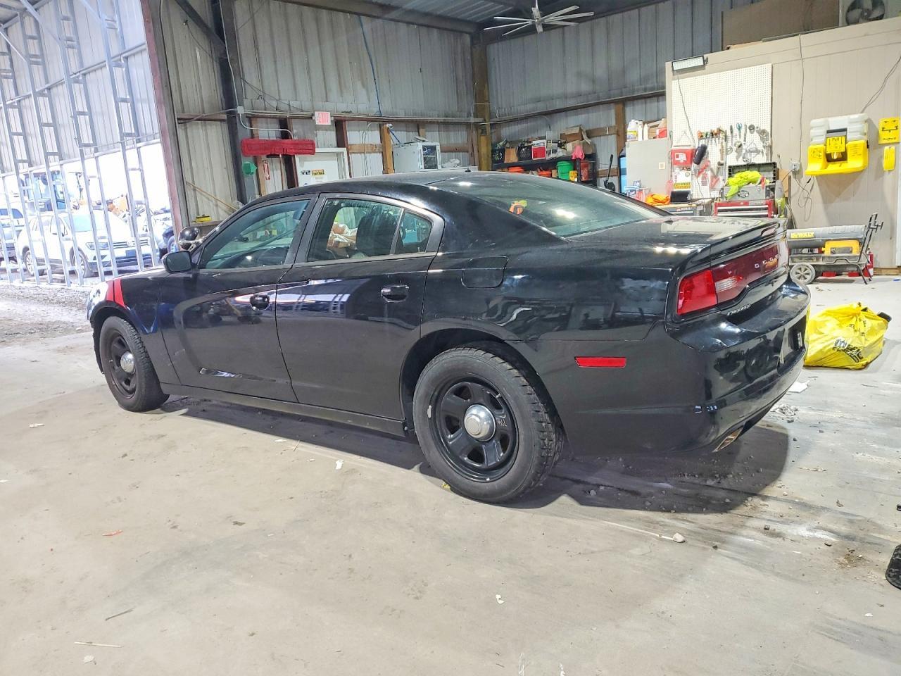 2013 DODGE CHARGER