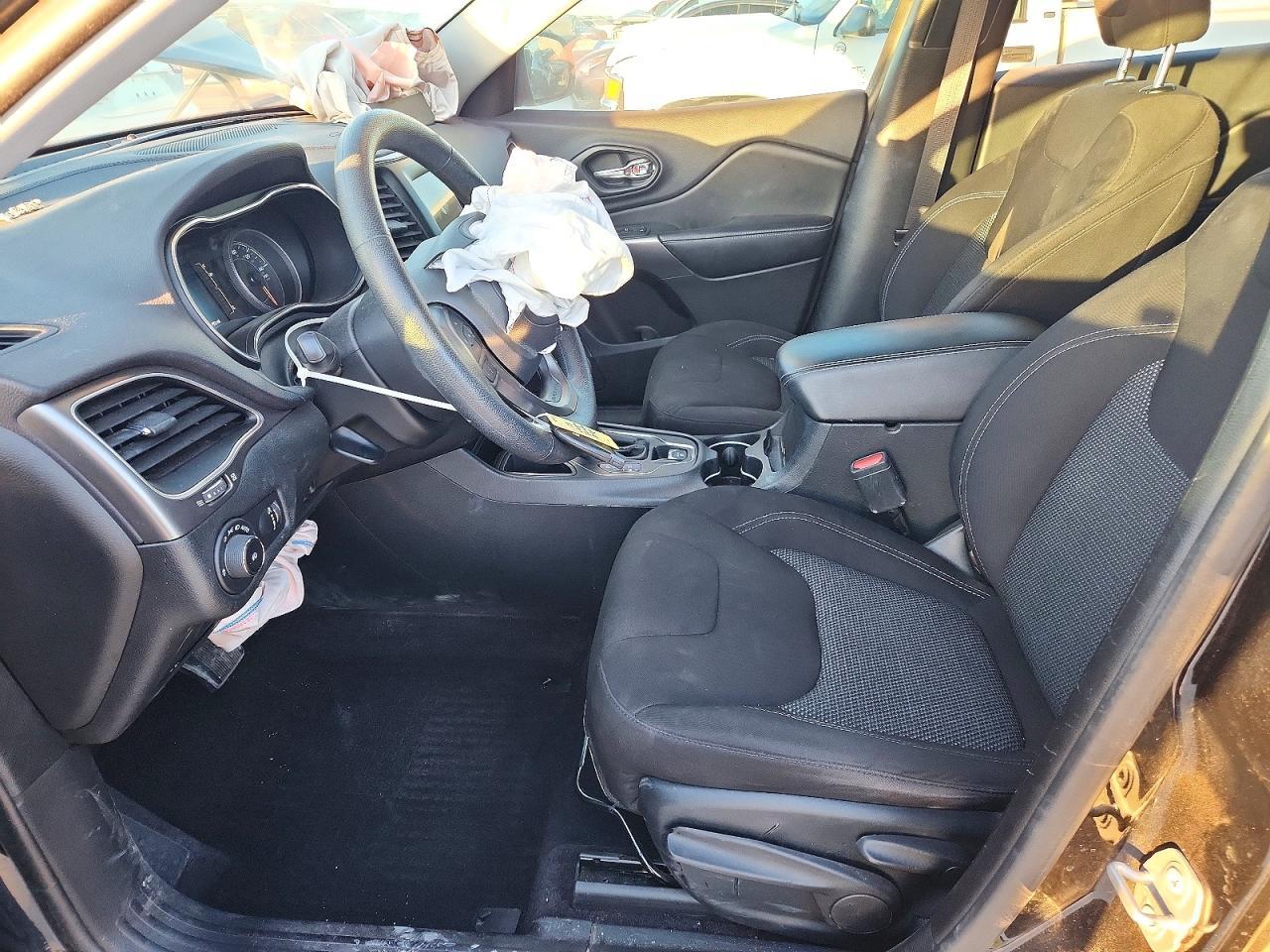 2019 JEEP CHEROKEE