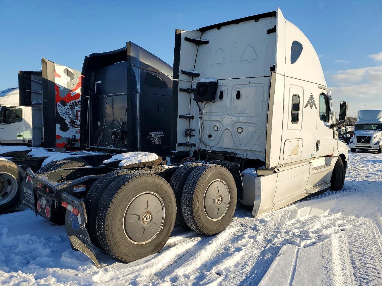 2023 FREIGHTLINER CASCADIA 126