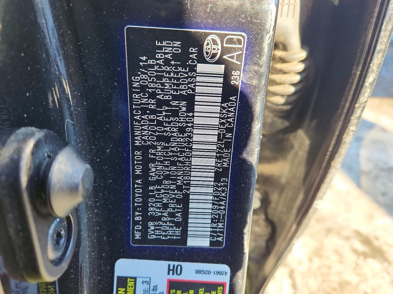 2015 TOYOTA COROLLA