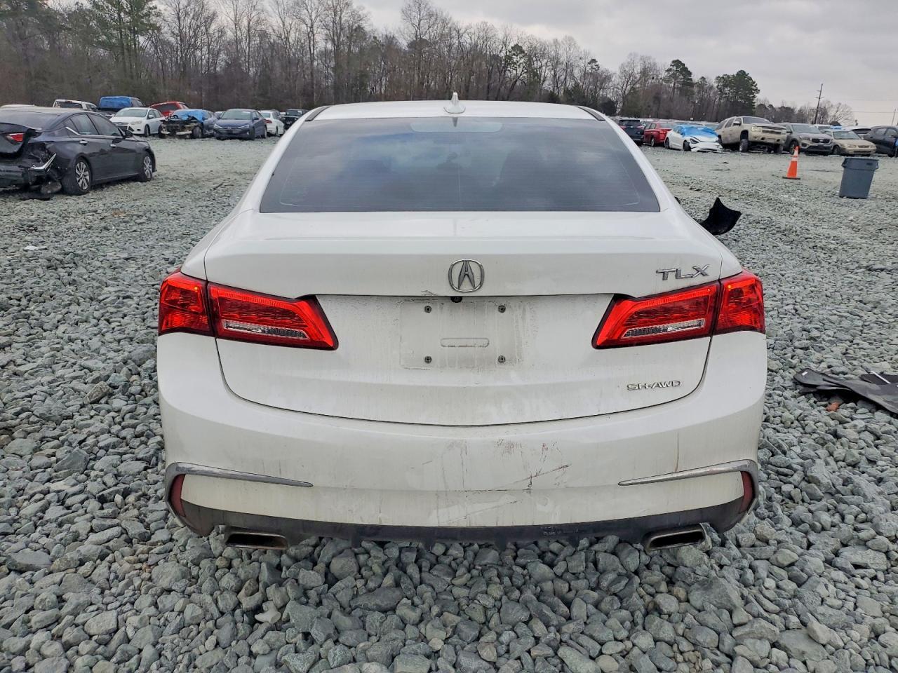 2018 ACURA TLX