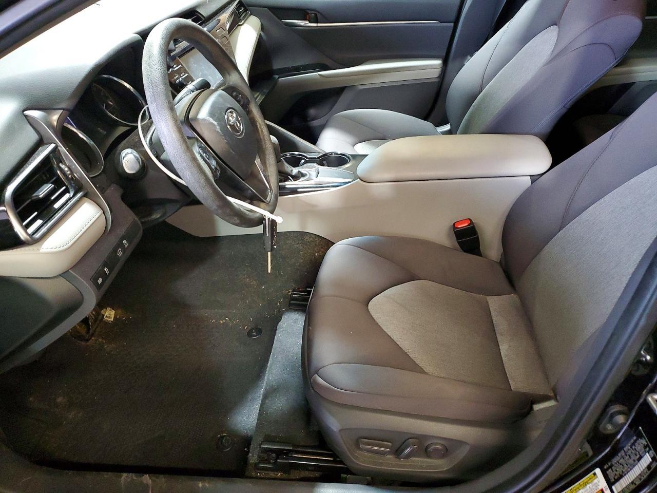 2019 TOYOTA CAMRY