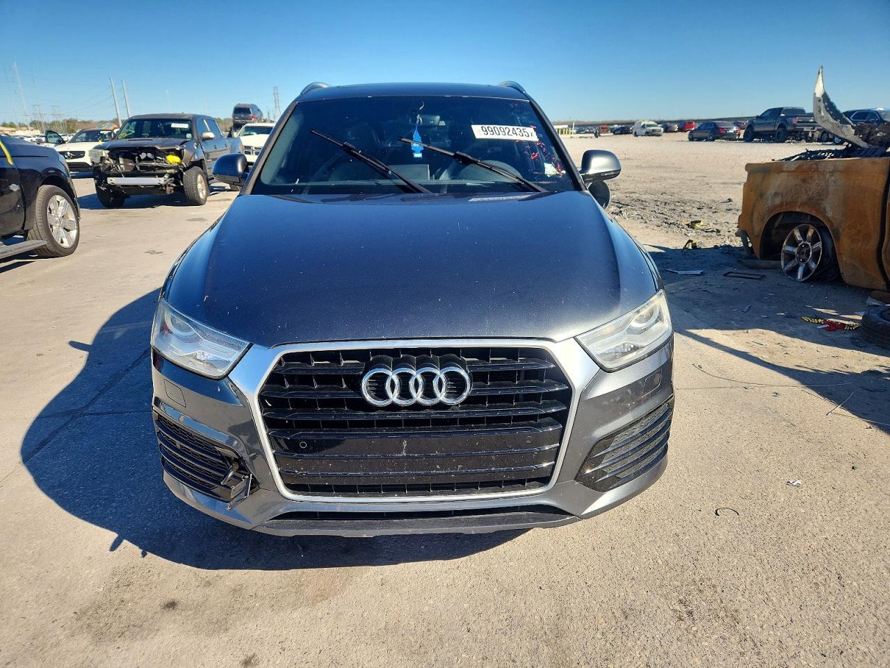 2018 AUDI Q3
