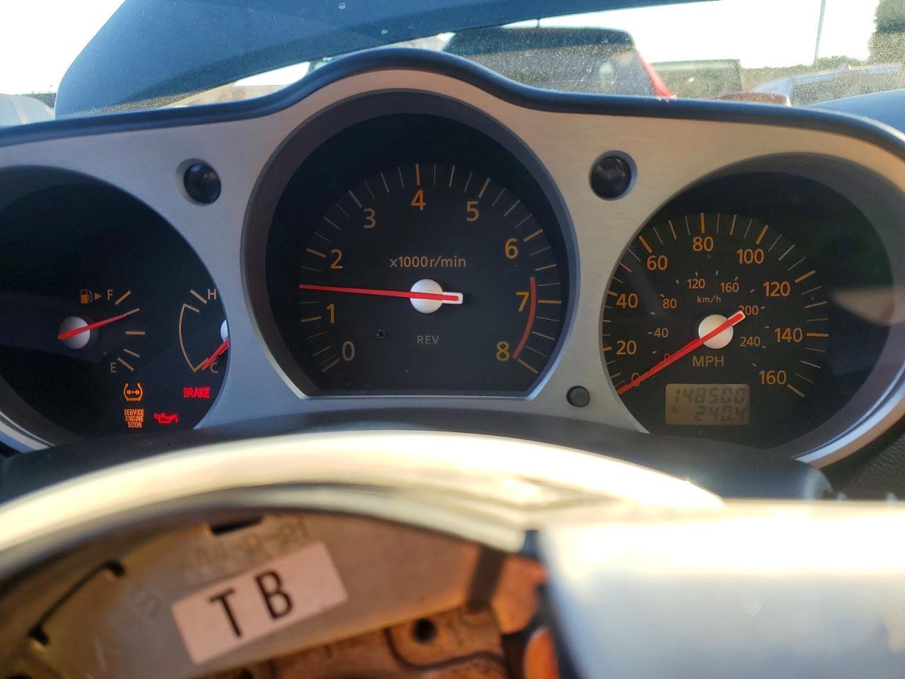 2003 NISSAN Z