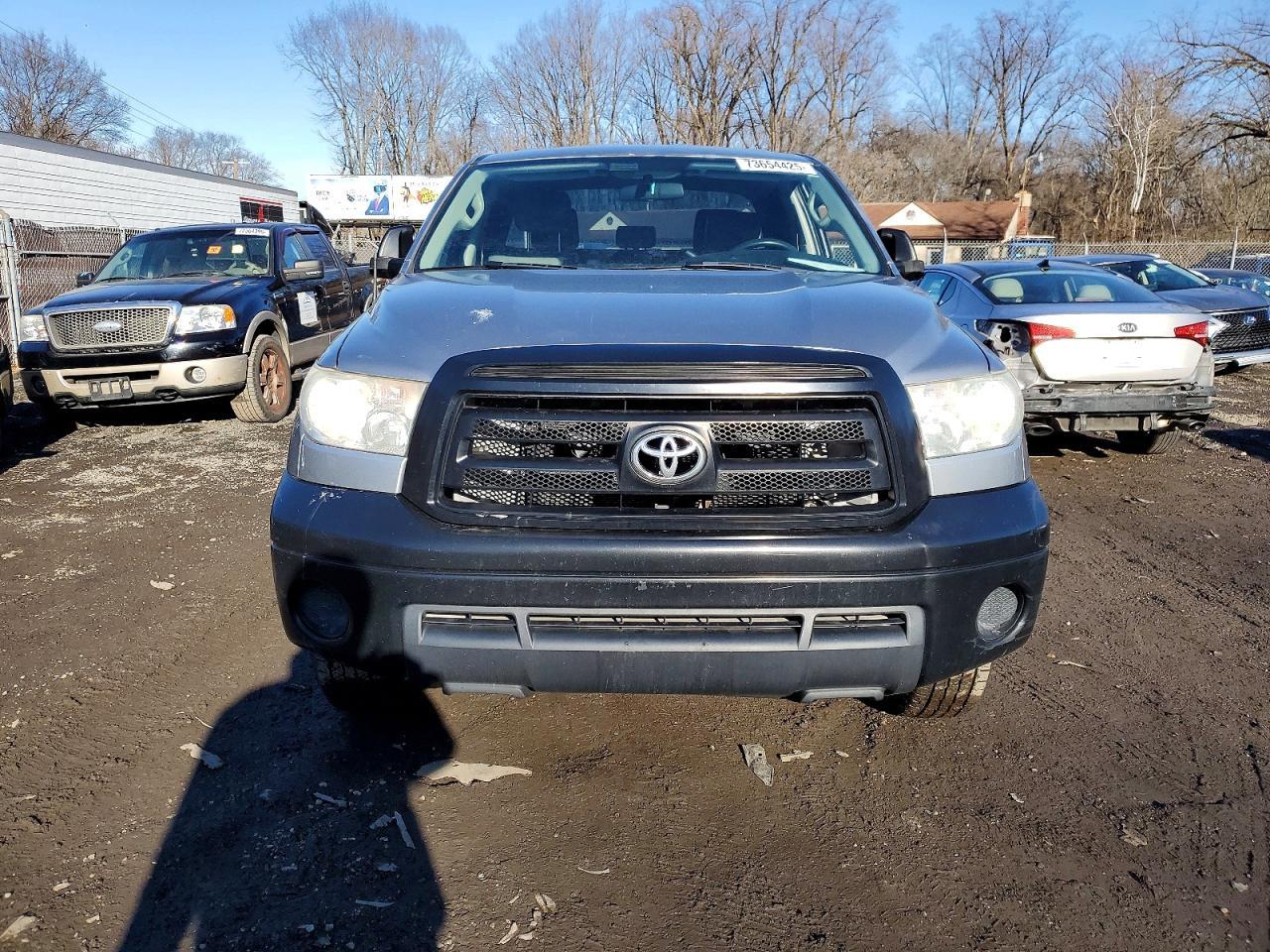 2012 TOYOTA TUNDRA