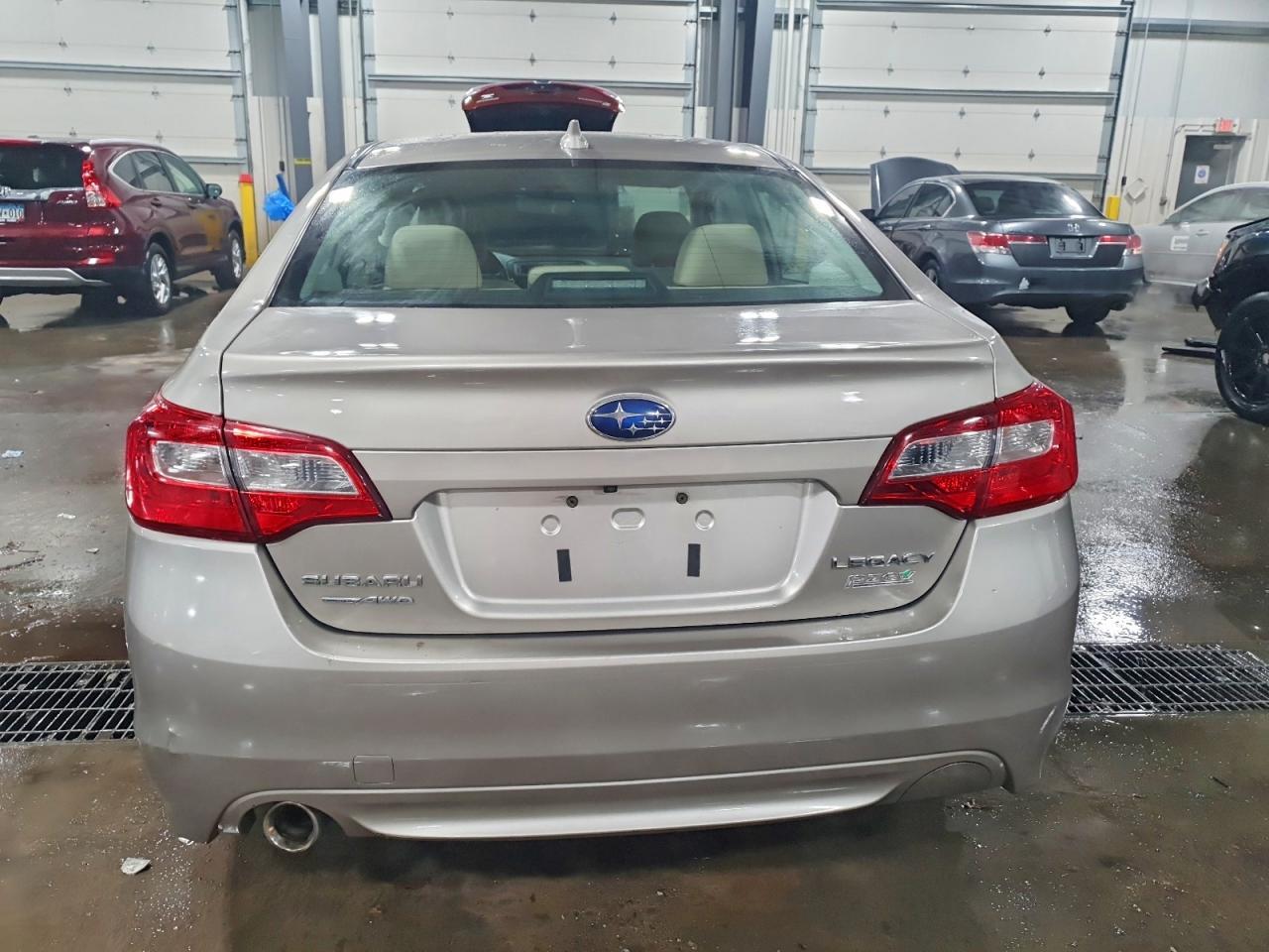 2017 SUBARU Legacy