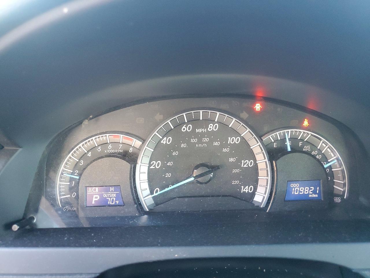 2014 TOYOTA CAMRY