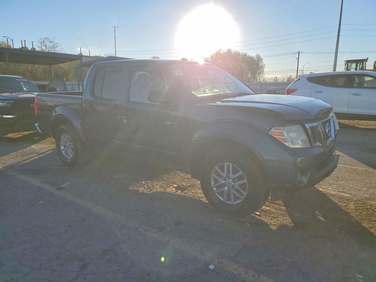 2014 NISSAN Frontier