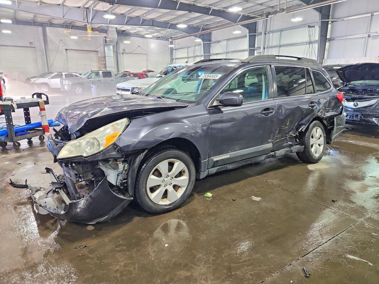 2010 SUBARU Outback