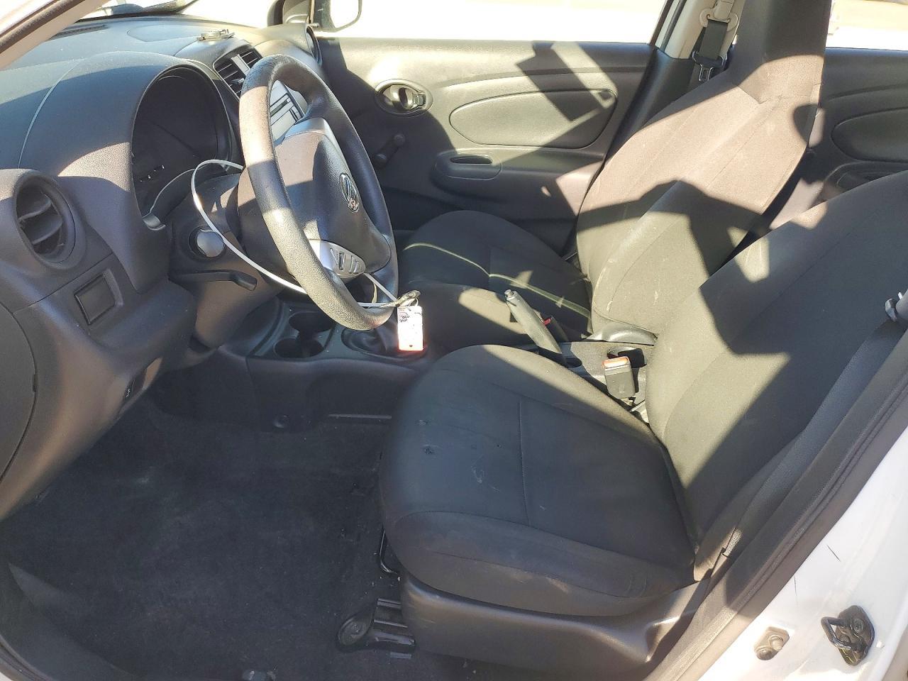 2015 NISSAN VERSA