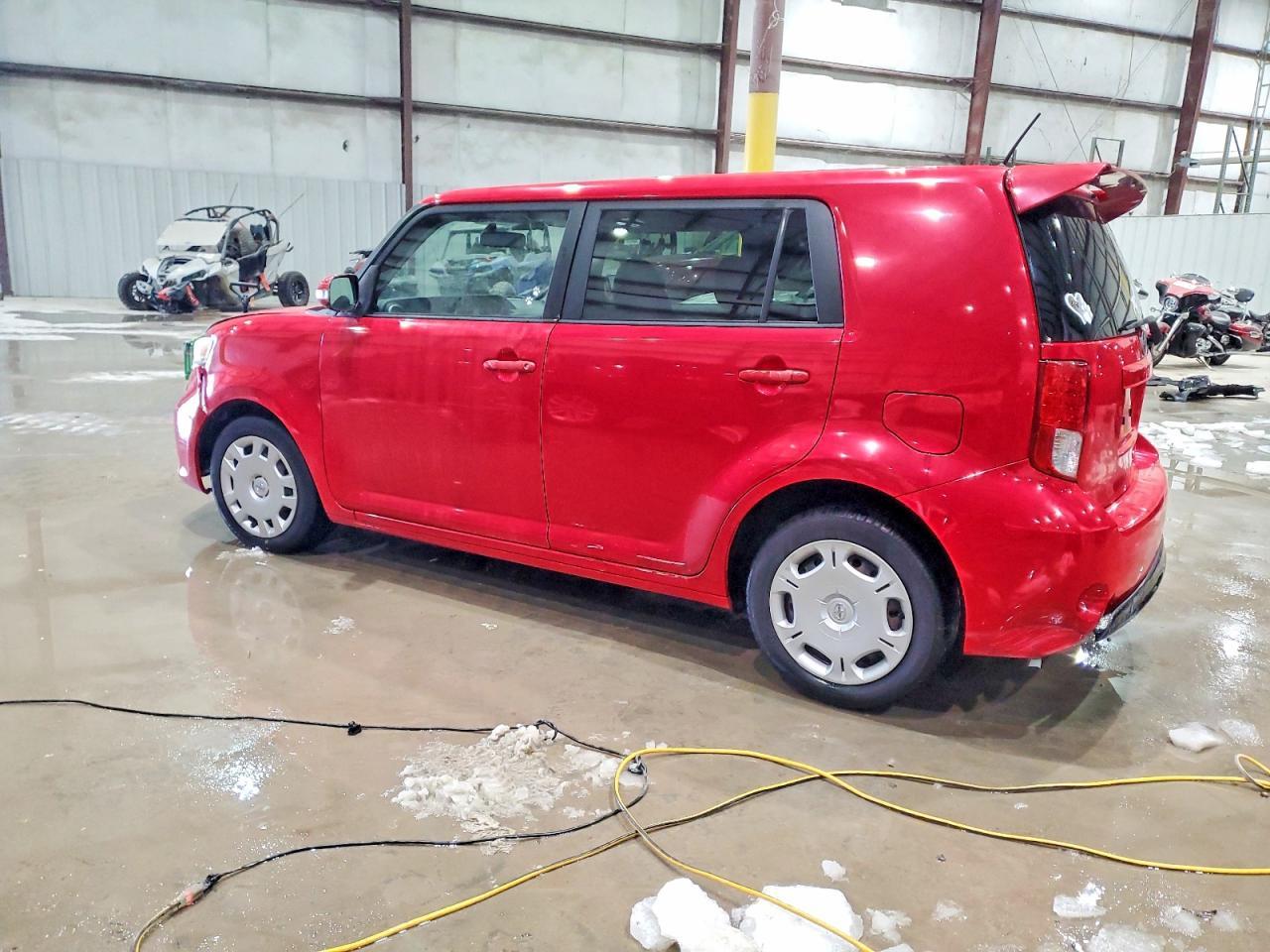 2013 SCION xB