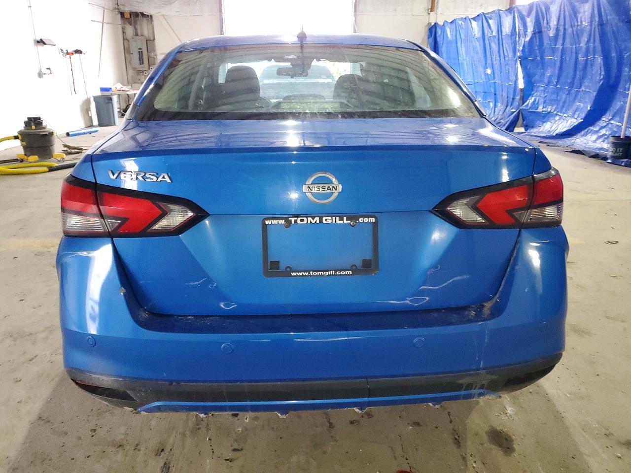 2021 NISSAN VERSA