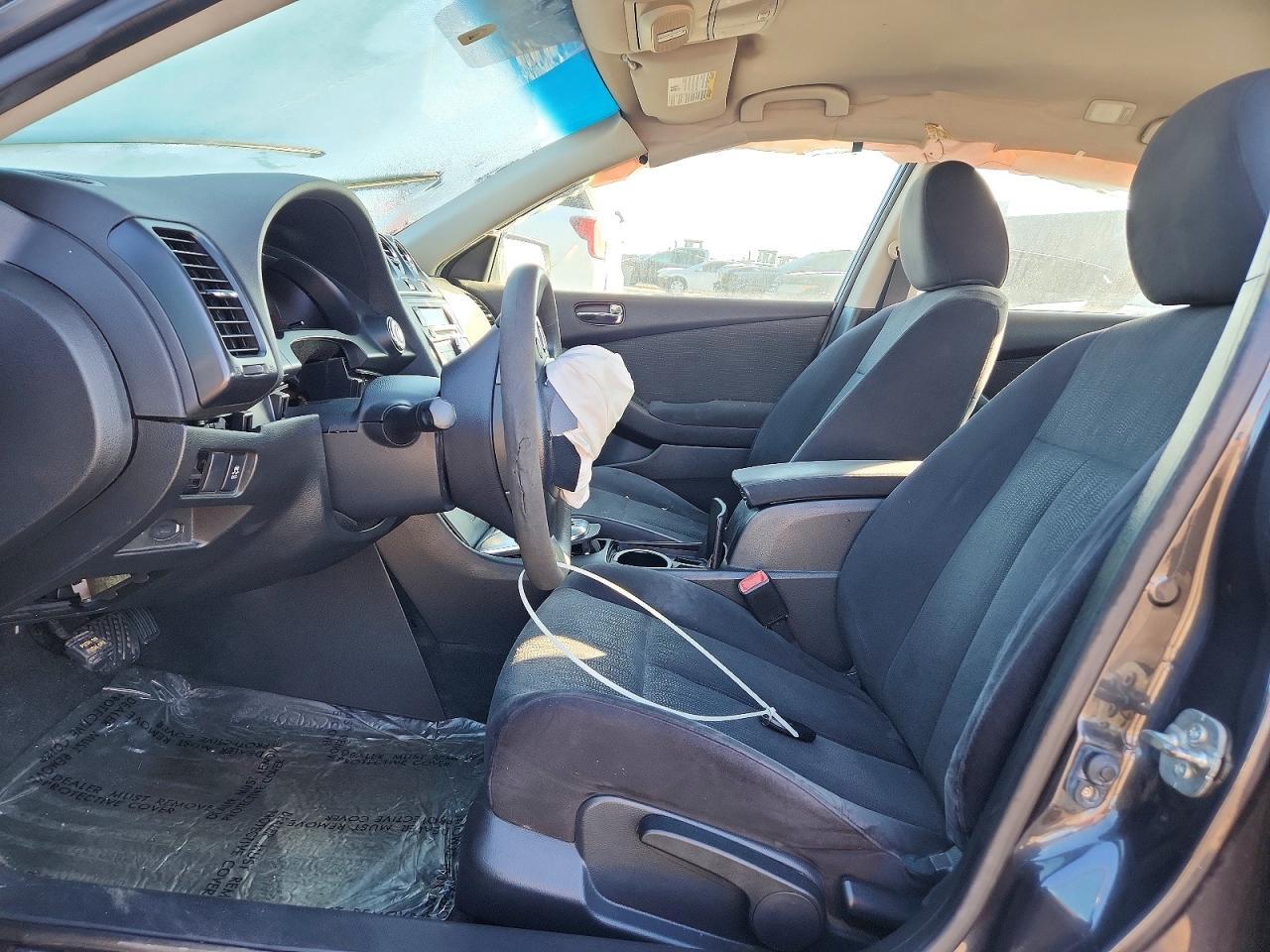 2012 NISSAN ALTIMA