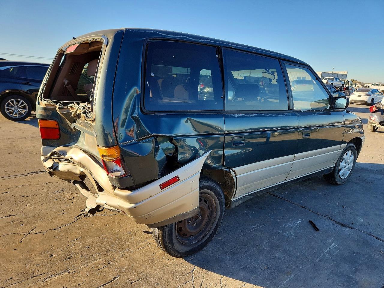 1995 MAZDA Mpv