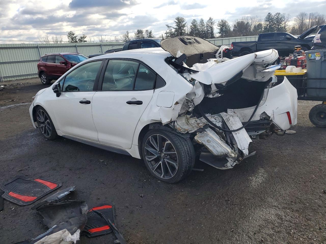 2021 TOYOTA COROLLA