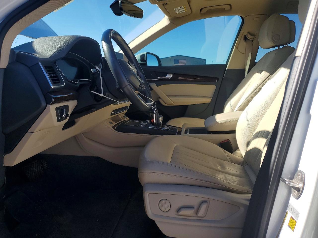 2020 AUDI Q5