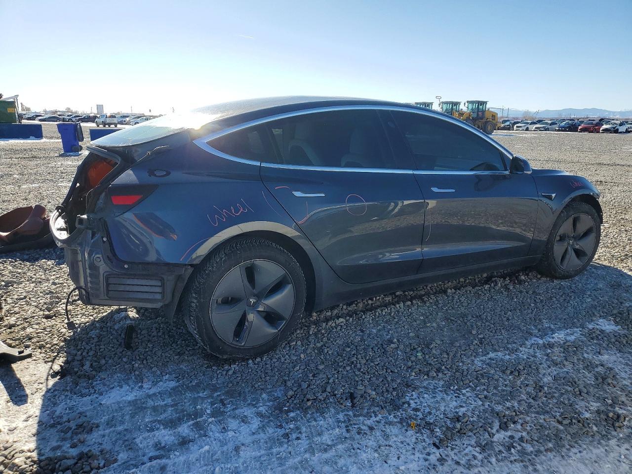 2019 TESLA MODEL 3