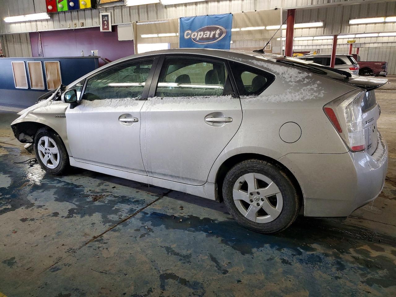 2010 TOYOTA PRIUS