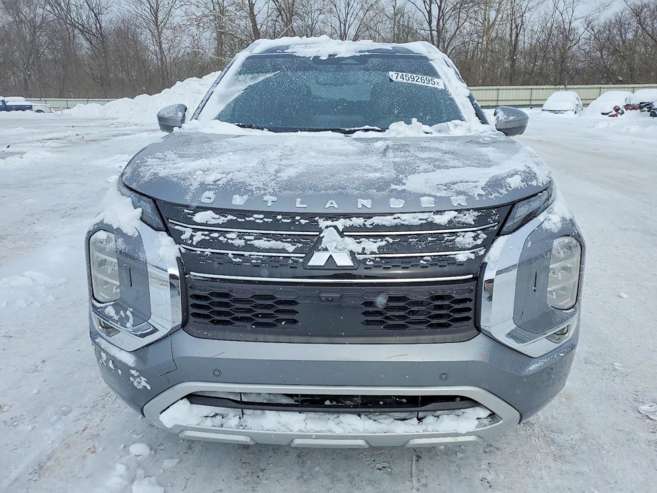 2023 MITSUBISHI outlander