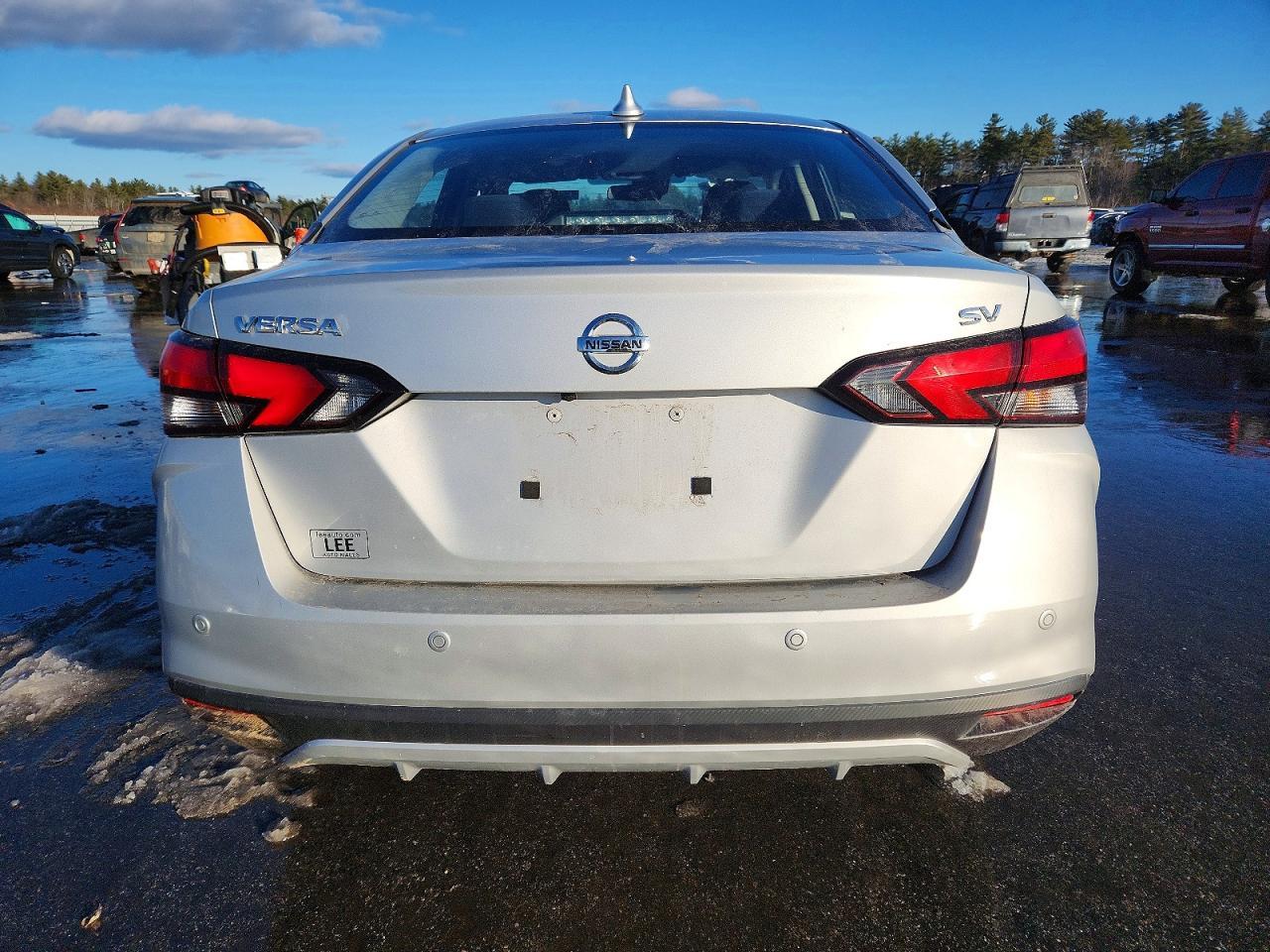 2022 NISSAN VERSA