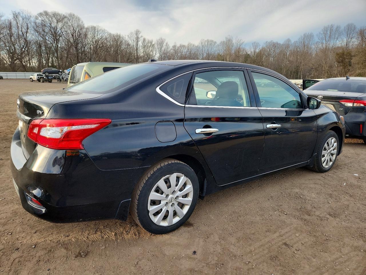 2016 NISSAN SENTRA