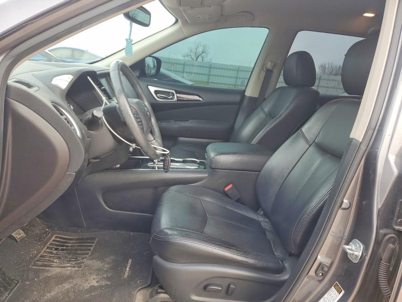 2017 NISSAN PATHFINDER