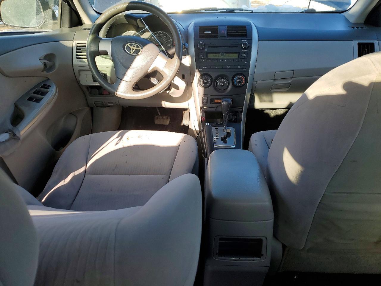 2010 TOYOTA COROLLA