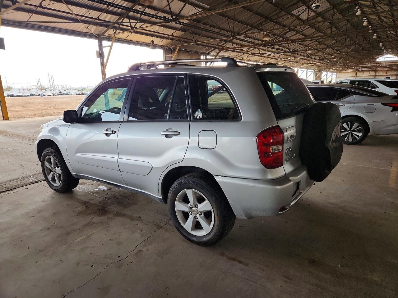 2004 TOYOTA RAV4