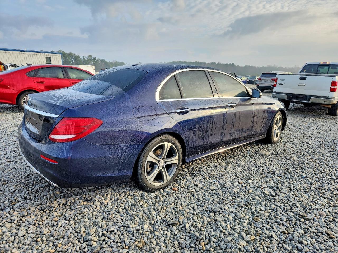 2017 MERCEDES-BENZ E-Class