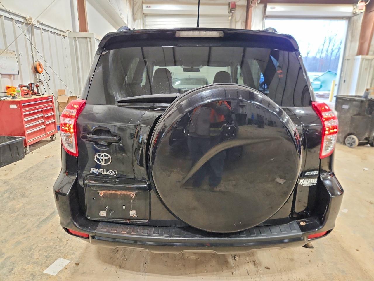 2011 TOYOTA RAV4