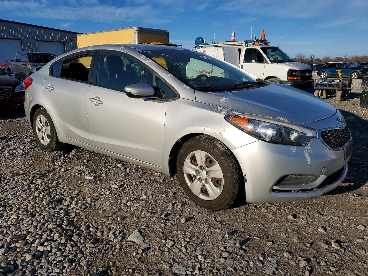 2016 KIA FORTE
