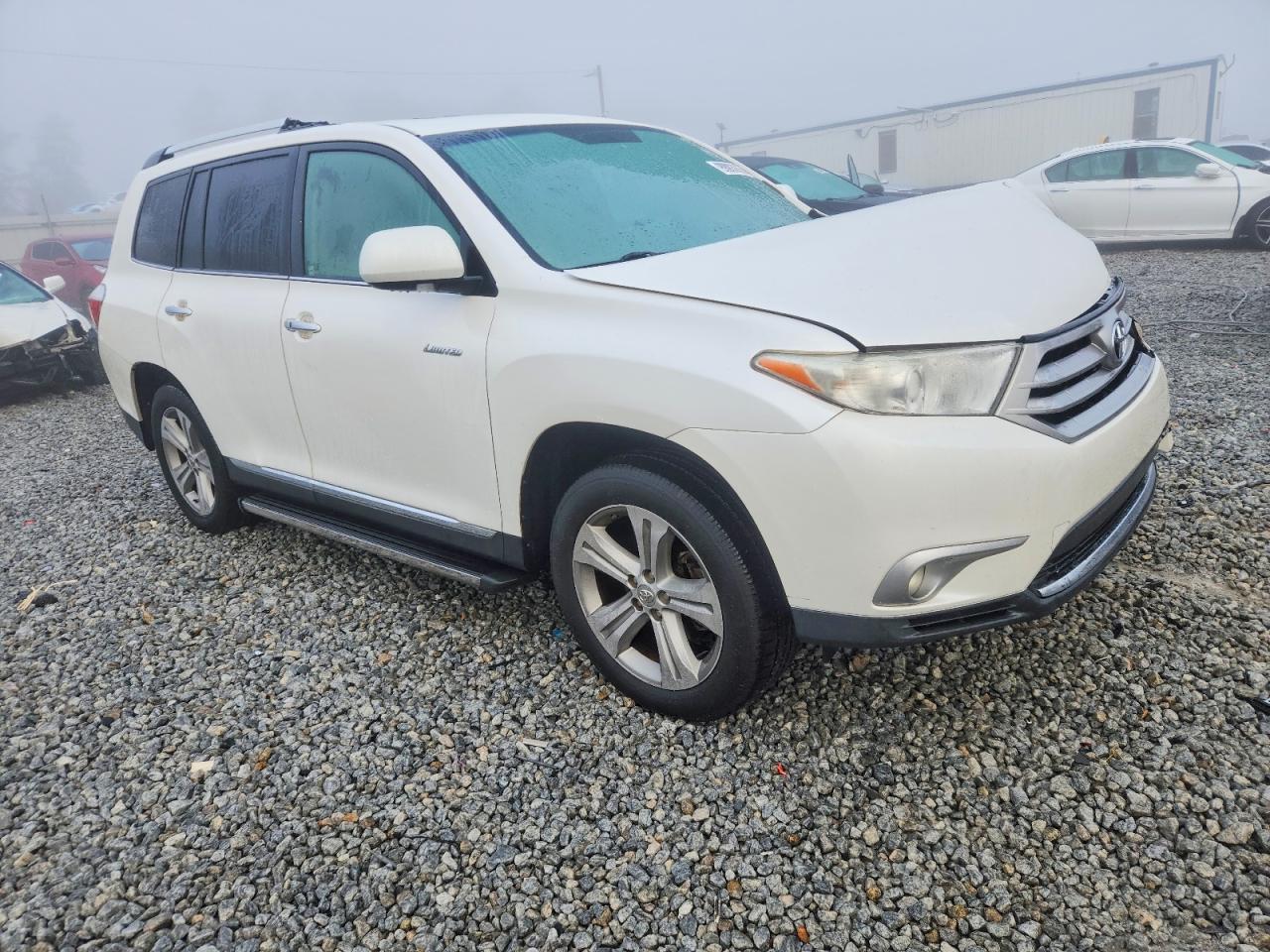 2013 TOYOTA HIGHLANDER