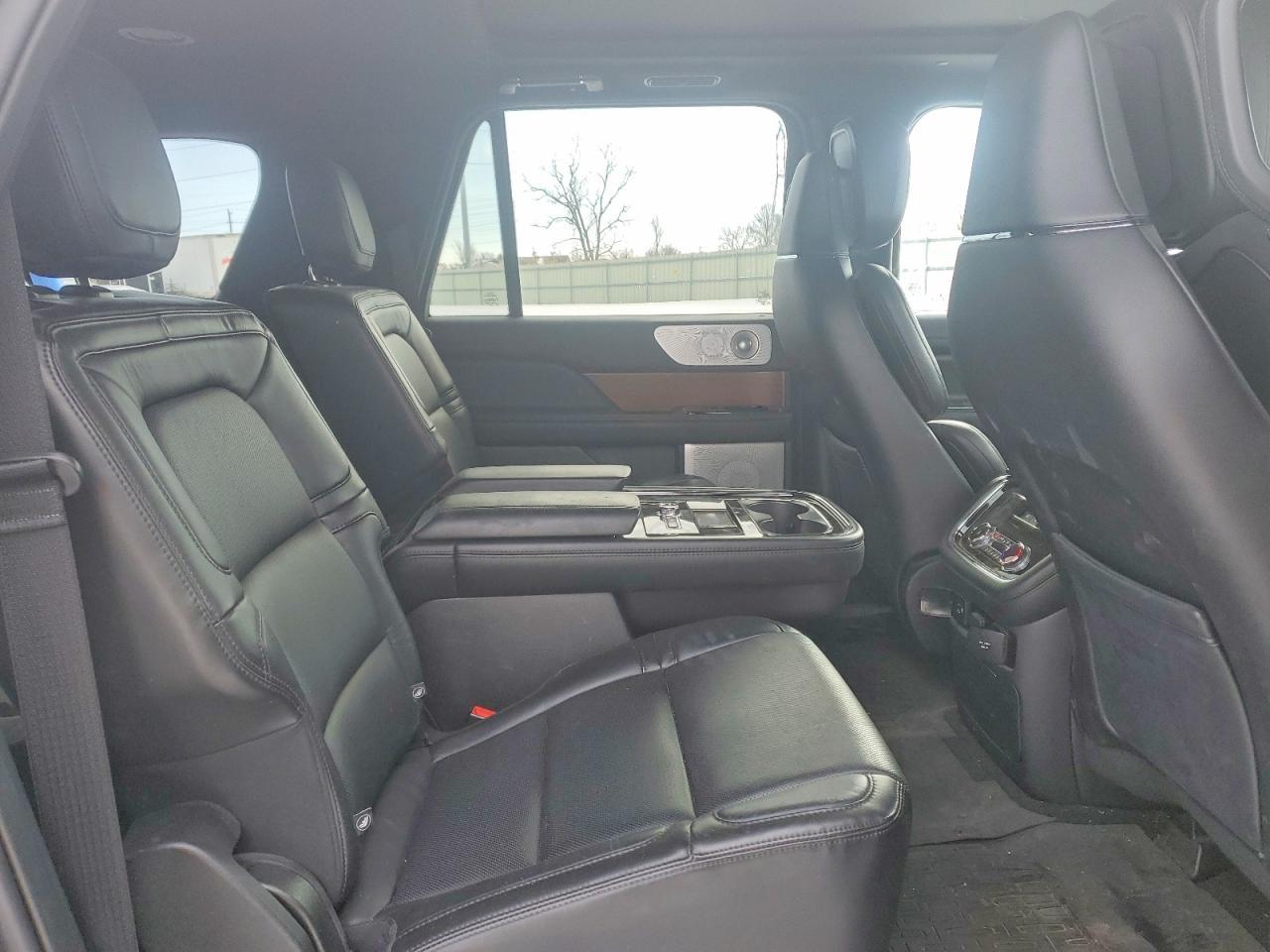 2021 LINCOLN Navigator